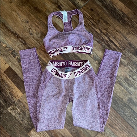Gymshark Flex Set Dark Ruby - Picture 1 of 3